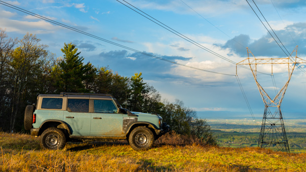 Ford Bronco Everglades 2023 rear 3/4 2