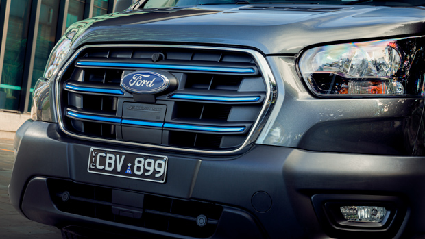 Ford E-Transit 2023 grille
