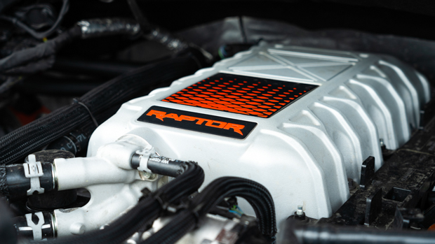 Ford F-150 Raptor R 2023 engine