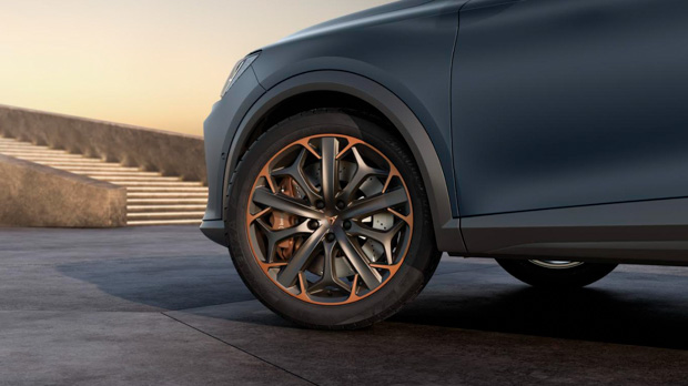 2023 Cupra Formentor VZx Matrix Edition wheel