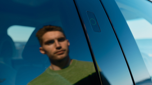 2023 Genesis GV60 camera