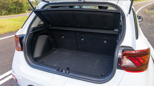 Hyundai Venue Elite 2023 interior boot