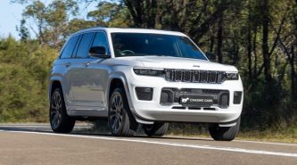 Jeep says V6 petrol “more than adequate” for Grand Cherokee