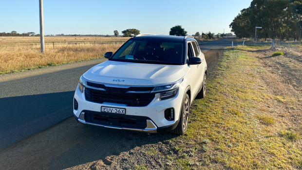 Kia Seltos GT-Line AWD 2023 LT Country Vic front 3/4 close