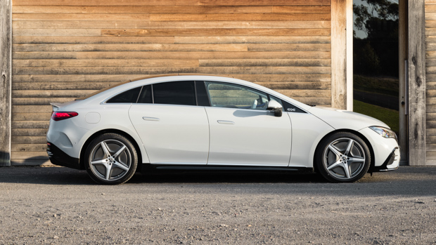 Mercedes-Benz EQE 350 Aus 2023 side