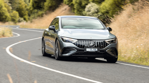 Mercedes-Benz EQE AMG 53 Aus 2023 driving front 3/4 far