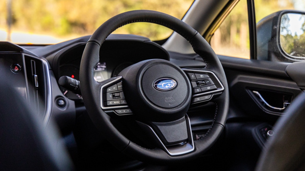 Subaru Crosstrek 2.0S 2023 interior steering wheel