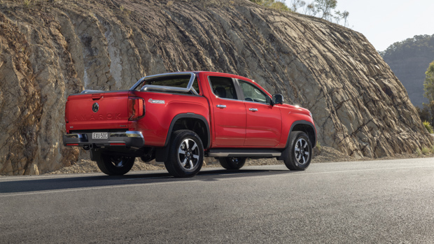 Volkswagen Amarok Style V6 2023 rear