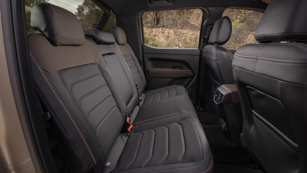 Volkswagen Amarok Pan Americana Aus 2023 rear seats