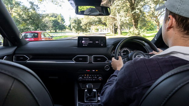 Mazda CX-5 GT SP Turbo 2023 driver