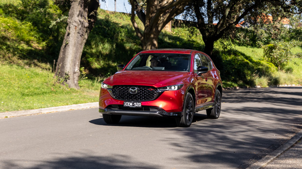 Mazda CX-5 GT SP Turbo 2023 driving front far