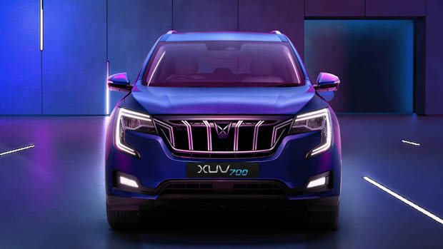 2022 Mahindra XUV700