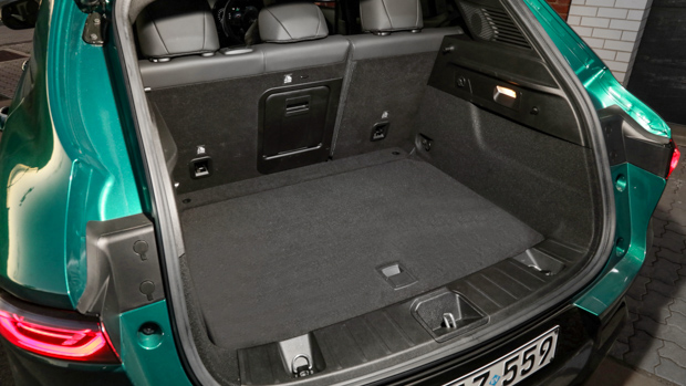 Alfa Romeo Tonale Veloce 2023 boot