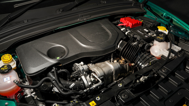 Alfa Romeo Tonale Veloce 2023 engine