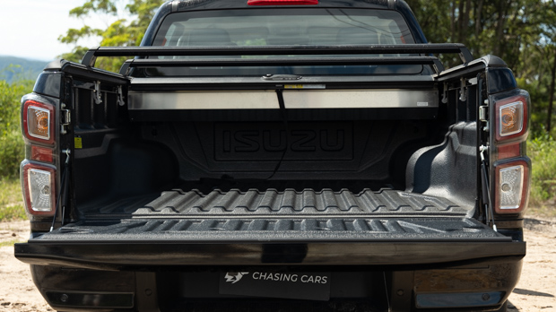 Isuzu D-Max LS-U+ 2023 tray