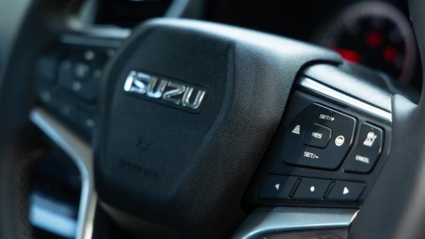 Isuzu D-Max LS-U+ 2023 interior buttons