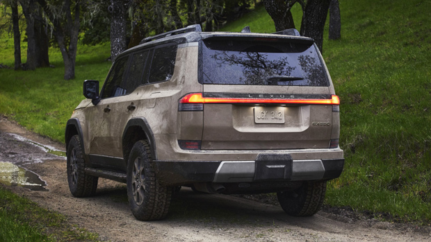 Lexus GX 550 2024 rear