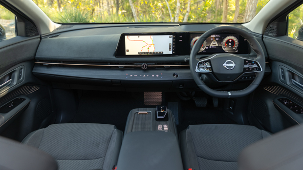 Nissan Ariya 2023 interior front
