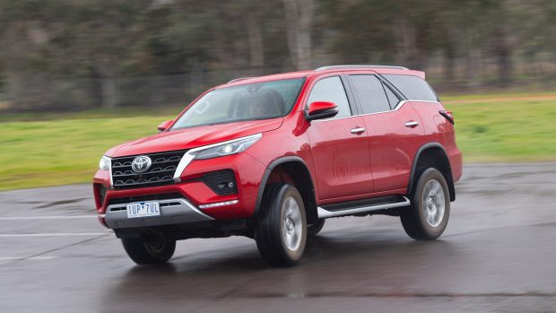 4 wheel power Megatest Toyota Fortuner Crusade 2023 using entrance