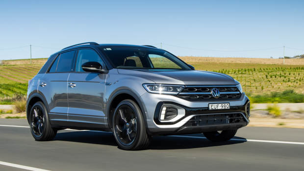 2023 Volkswagen T-Roc R-Line front 3/4 driving
