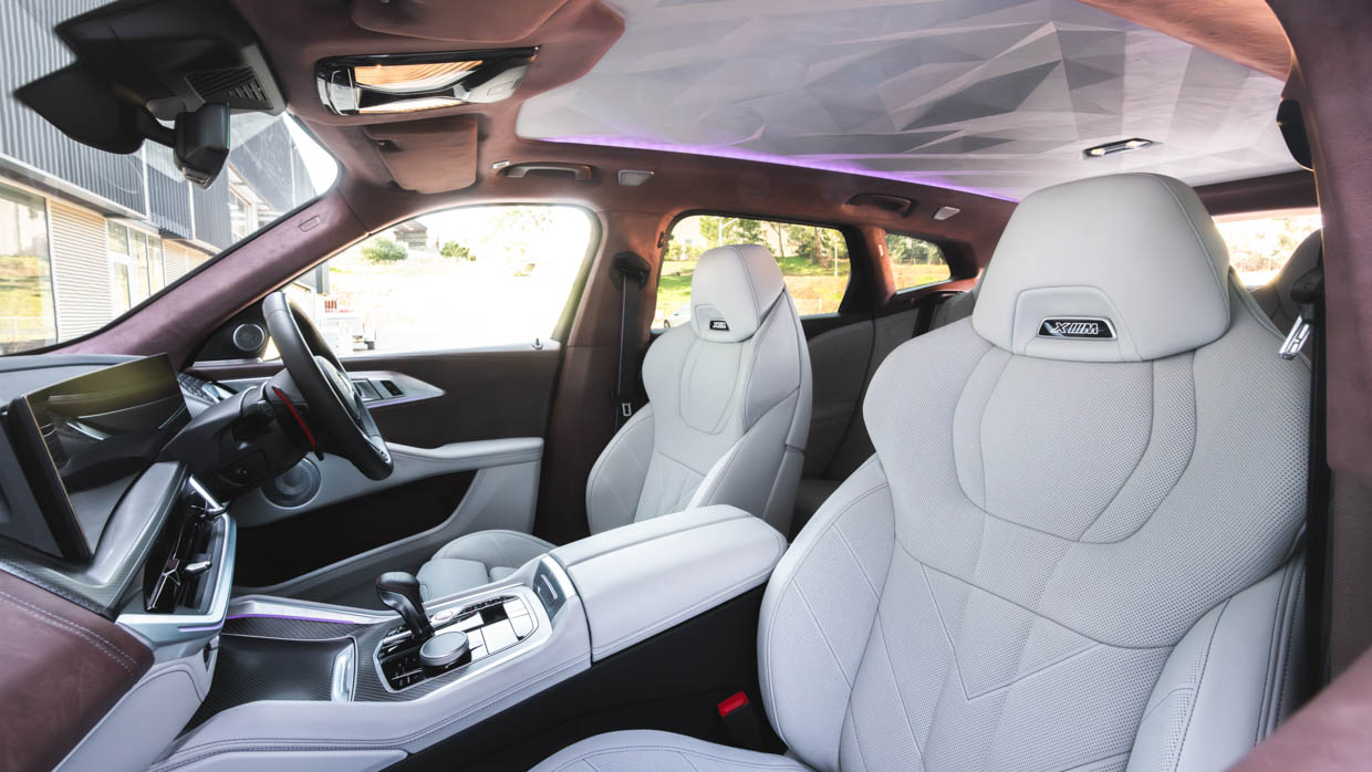 BMW XM 2023 interior front seats