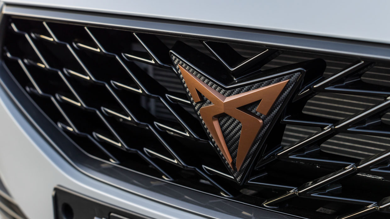 Cupra Leon V 2023 badge