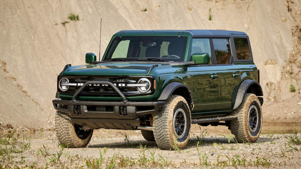 Ford Bronco 4 door green front 3/4