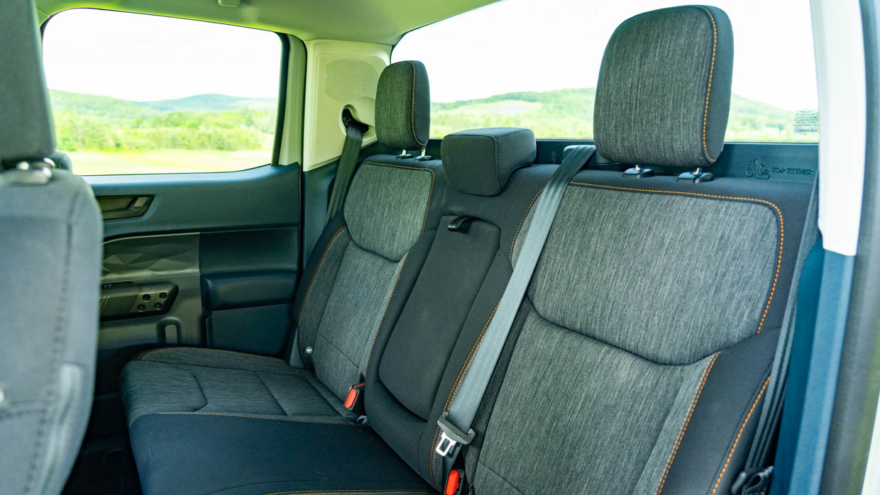 Ford Maverick Tremor 2023 back seats