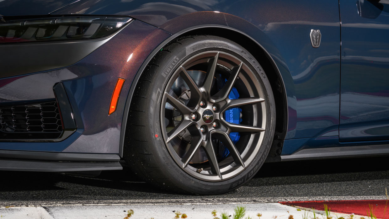 Ford Mustang Dark Horse 2024 wheel