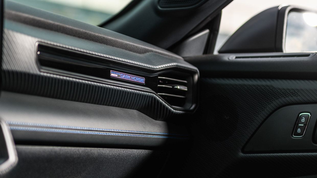 Ford Mustang Dark Horse 2024 interior detail