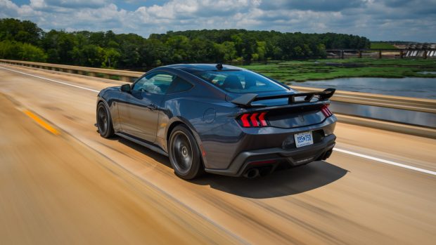 Ford Mustang Dark Horse 2024 bridge 2 rear
