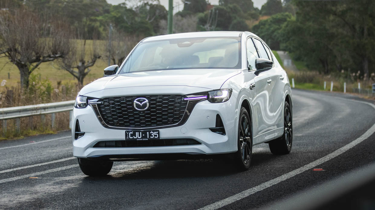 Mazda CX-60 P50E Azami SP 2023 front 3/4 driving