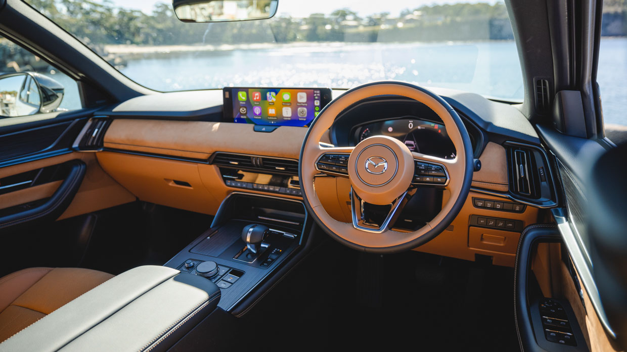 Mazda CX-60 P50E Azami SP 2023 interior