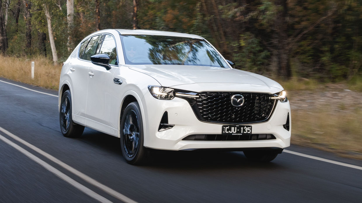 Mazda CX-60 P50E Azami SP 2023 front 3/4 driving 2