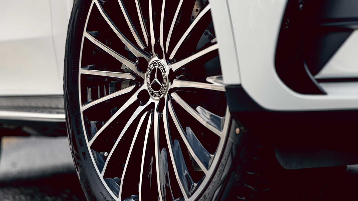 Mercedes-Benz GLC 300 4Matic 2023 wheel