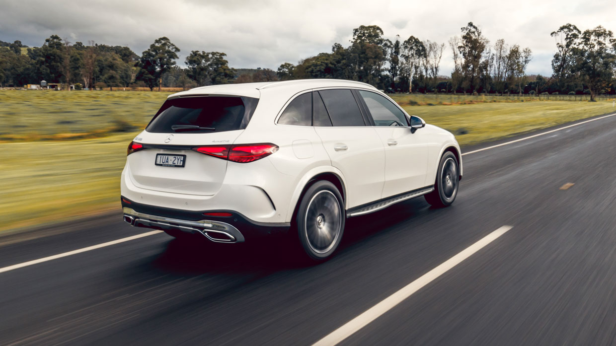 Mercedes-Benz GLC 300 4Matic 2023 driving rear 2