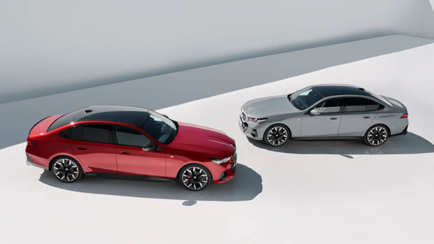 2024 BMW 5 Series duo side by side