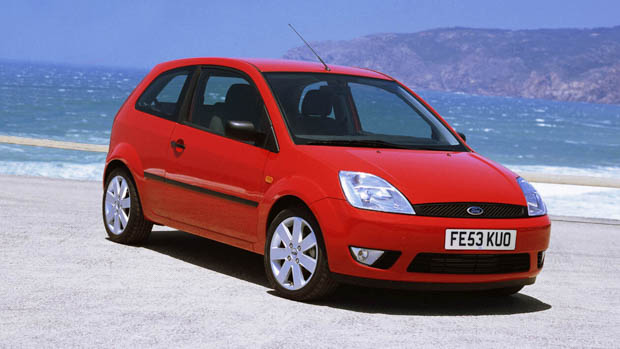 2003 Ford Fiesta three door red