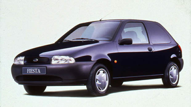 1996 Ford Fiesta fourth generation front 3/4