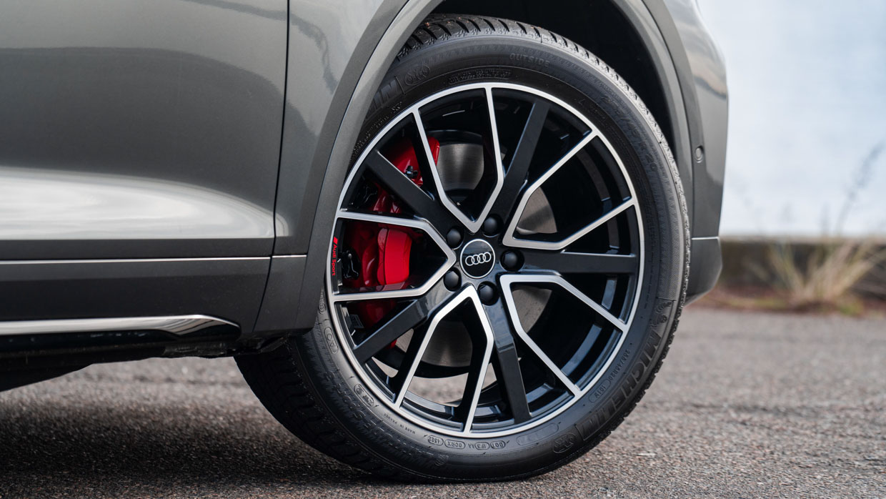 Audi Q5 55 TFSIe 2023 wheel 2