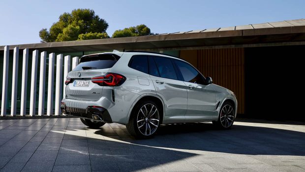 2023 BMW X3 xDrive30i Sport Collection rear 3/4