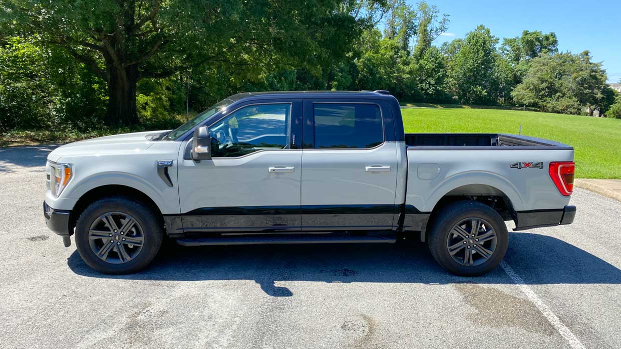 Ford F-150 XLT Heritage Edition 2023 side