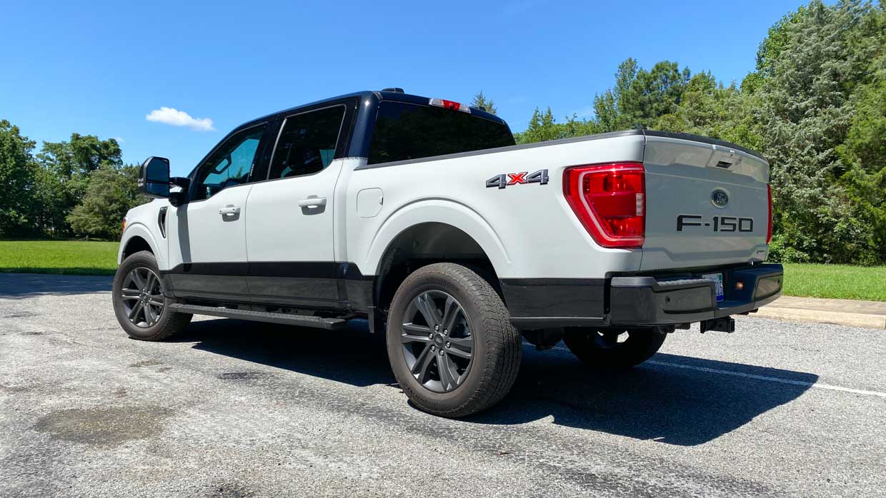 Ford F-150 XLT Heritage Edition 2023 rear 3/4
