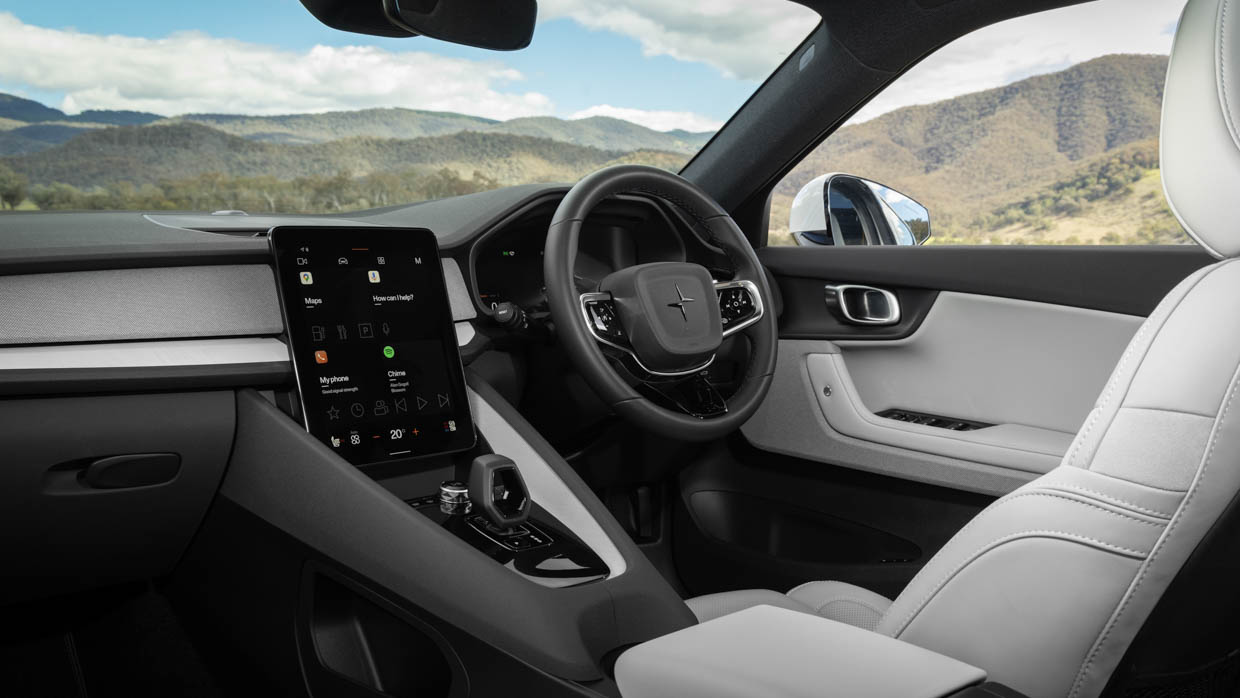 MY24 Polestar 2 long range dual motor wide interior shot