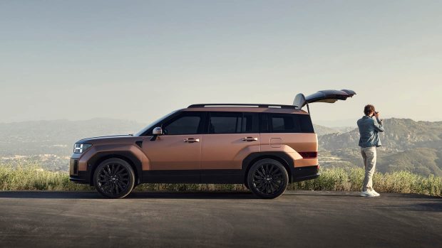 2024 Hyundai Santa Fe side angle boot open