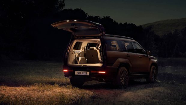 2024 Hyundai Santa Fe boot open with lights on