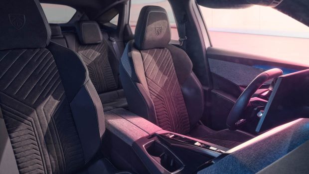 Seats 2024 Peugeot e-3008
