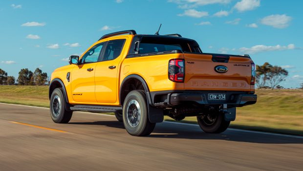 Ford Ranger Wildtrak X 2023 front 3/4 rear 2