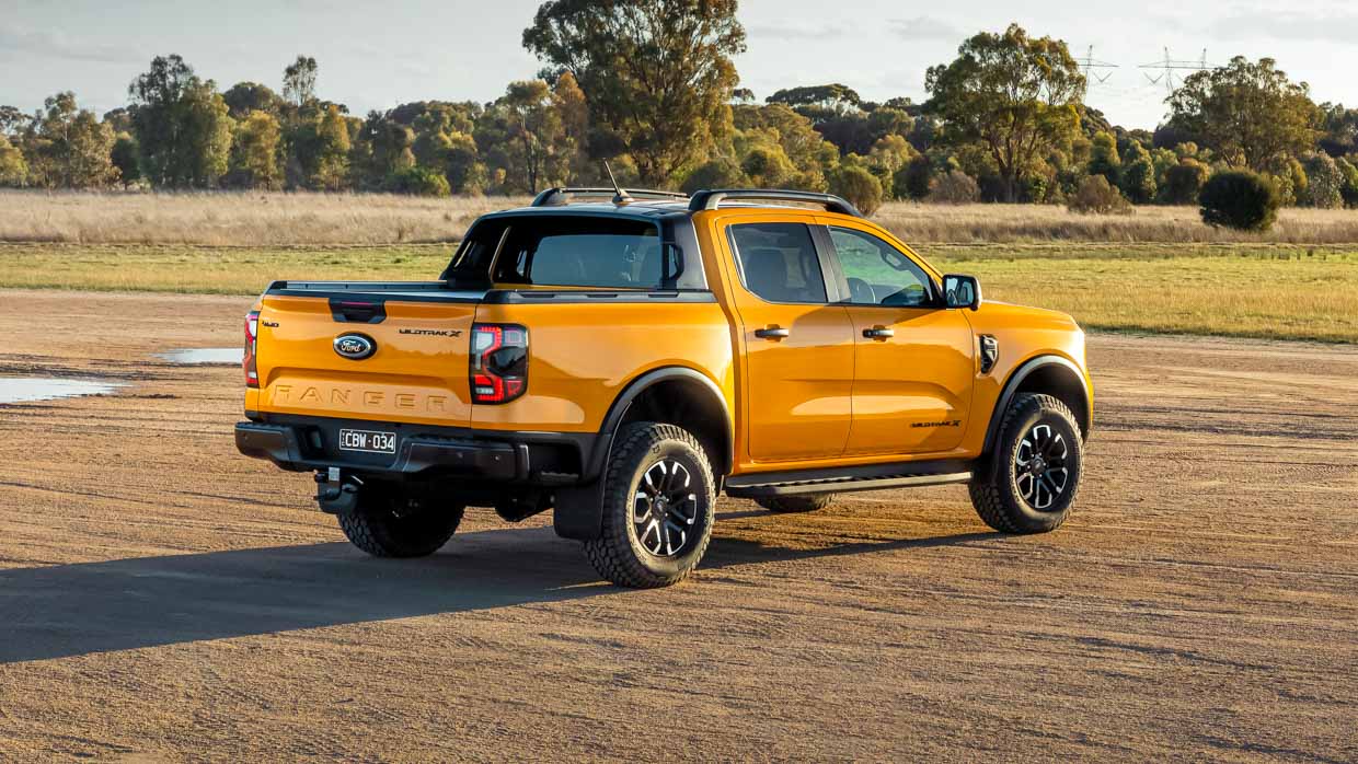 Ford Ranger Wildtrak X 2023 rear 3/4 dirt