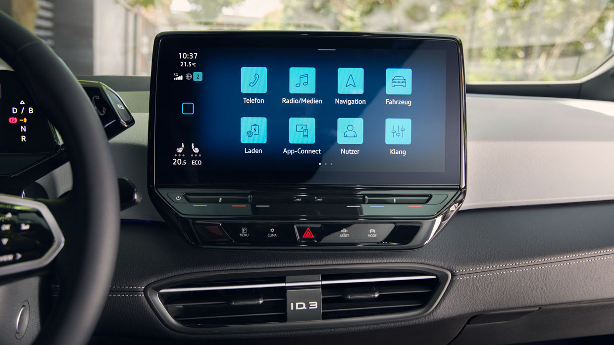 Touchscreen of a 2024 Volkswagen ID3 Pro S